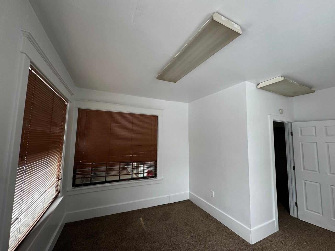 561 Water St - Photo 3 of 9