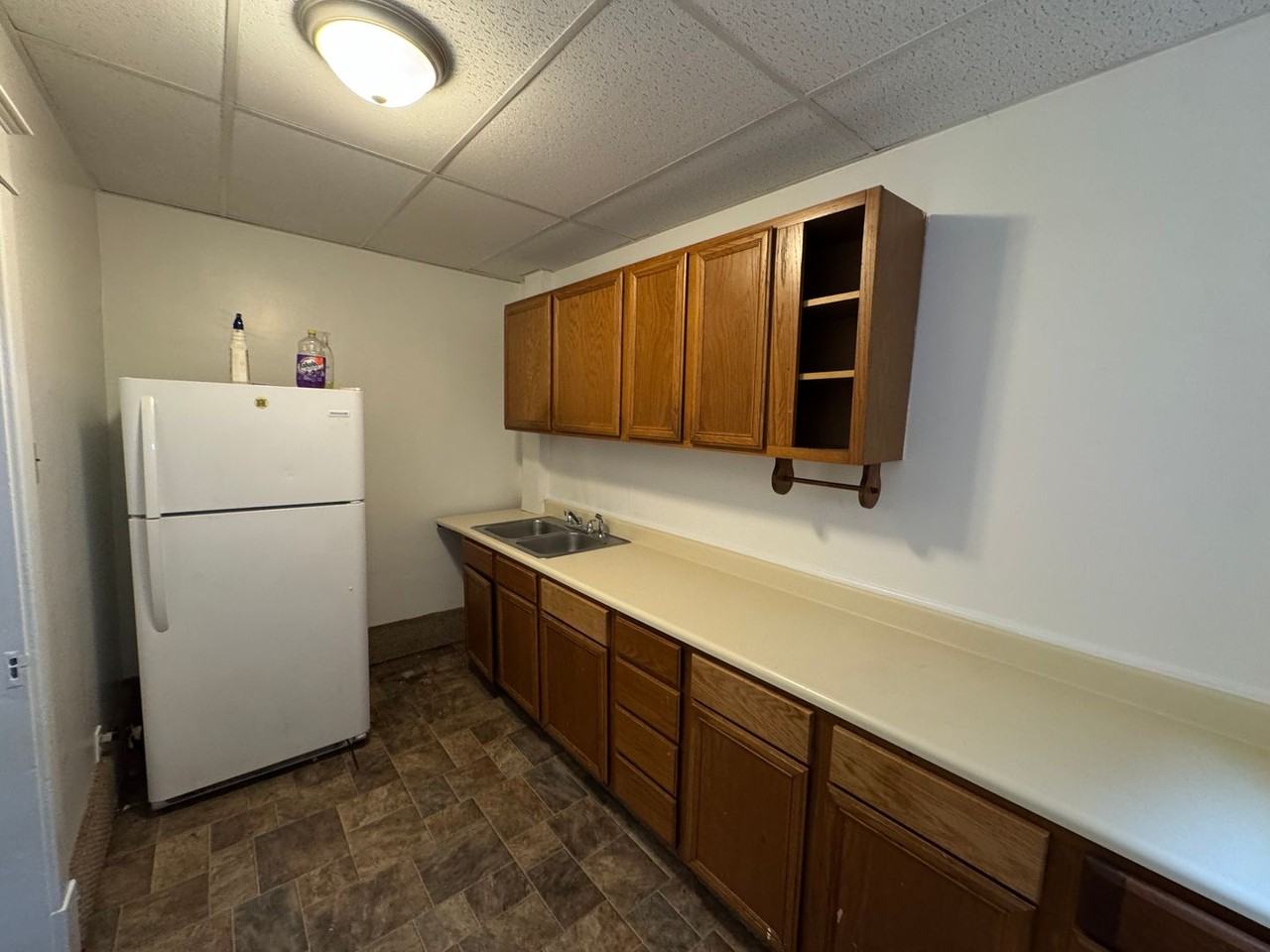 561 Water St - Photo 6 of 9