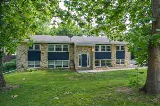 4001 E University Ave - Photo 1 of 1