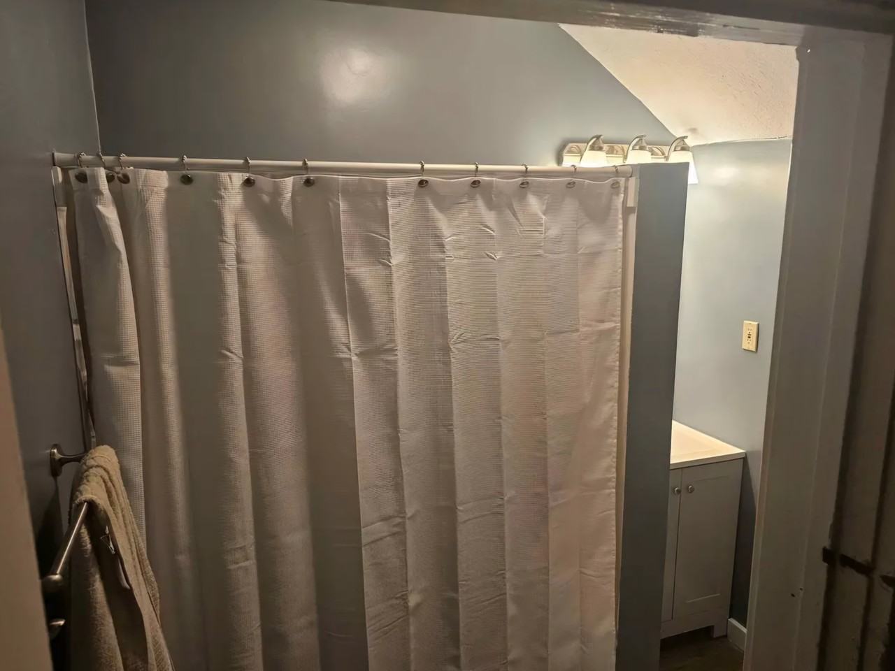 722 N 11th St #B1 - Photo 7 of 9