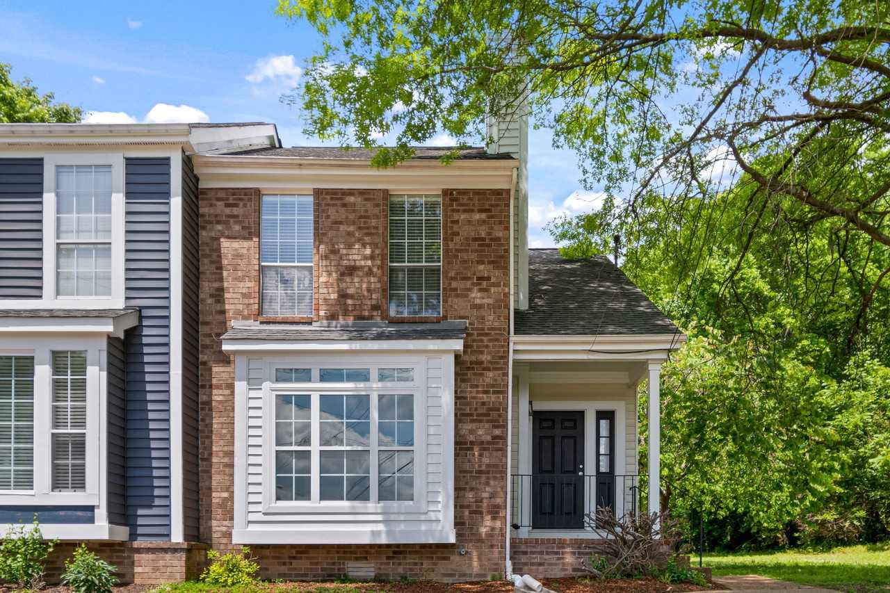 5608 Hickory Meadows Ct - Photo 2 of 35