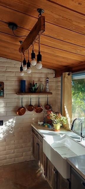 3188 Quiet Hills Dr #1 - Photo 3 of 15