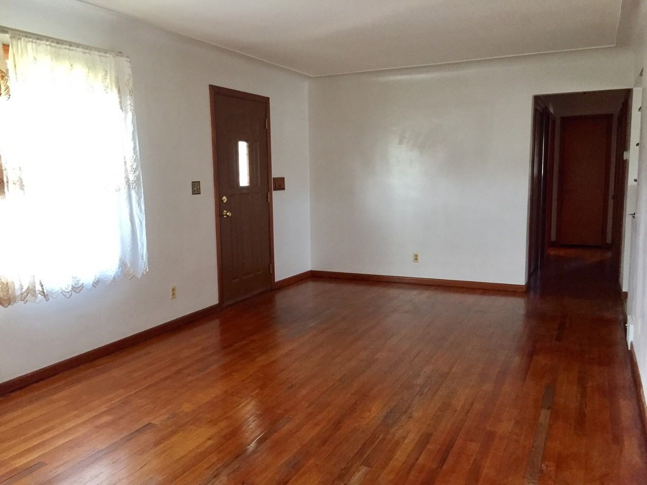 1203 Ivanhoe Ave #NA - Photo 3 of 16