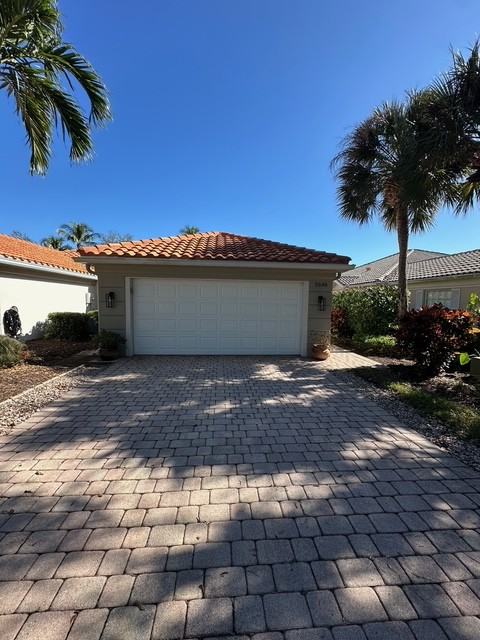 5548 Islandwalk Cir #NA - Photo 3 of 48