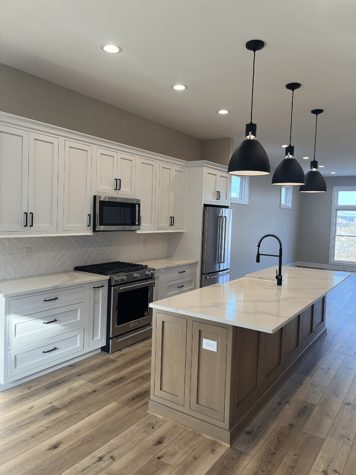 142 W 13th St #142 - Photo 3 of 25