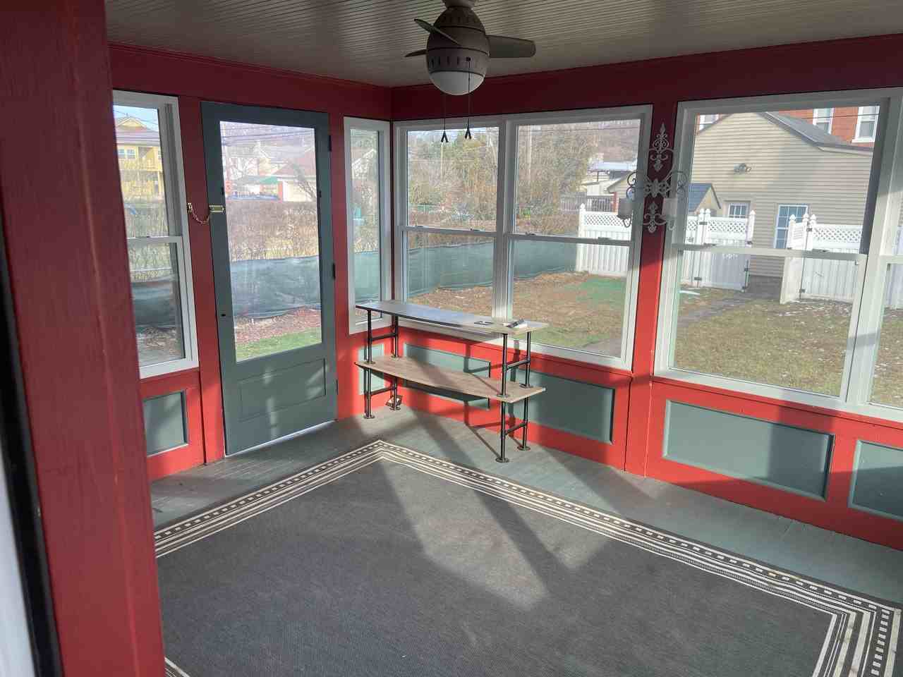 305 N Front St #NA - Photo 5 of 36