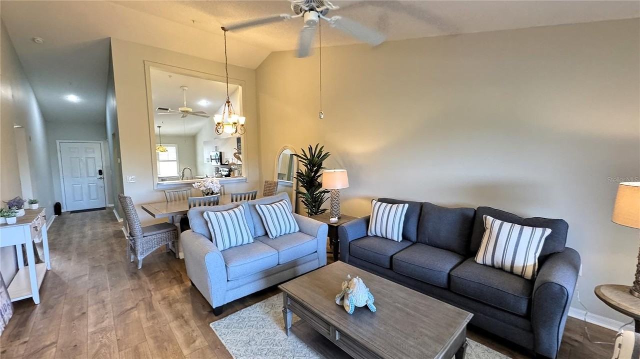 8735 Olde Hickory Avenue #8306 - Photo 4 of 28