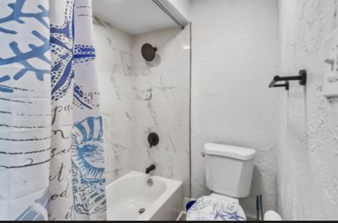 Evergreen Ave - Photo 2 of 12