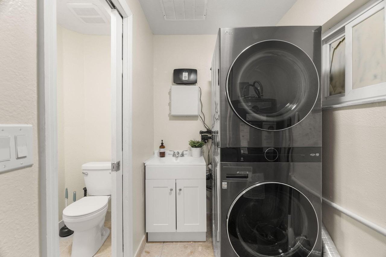 S Levis Ave - Photo 2 of 15