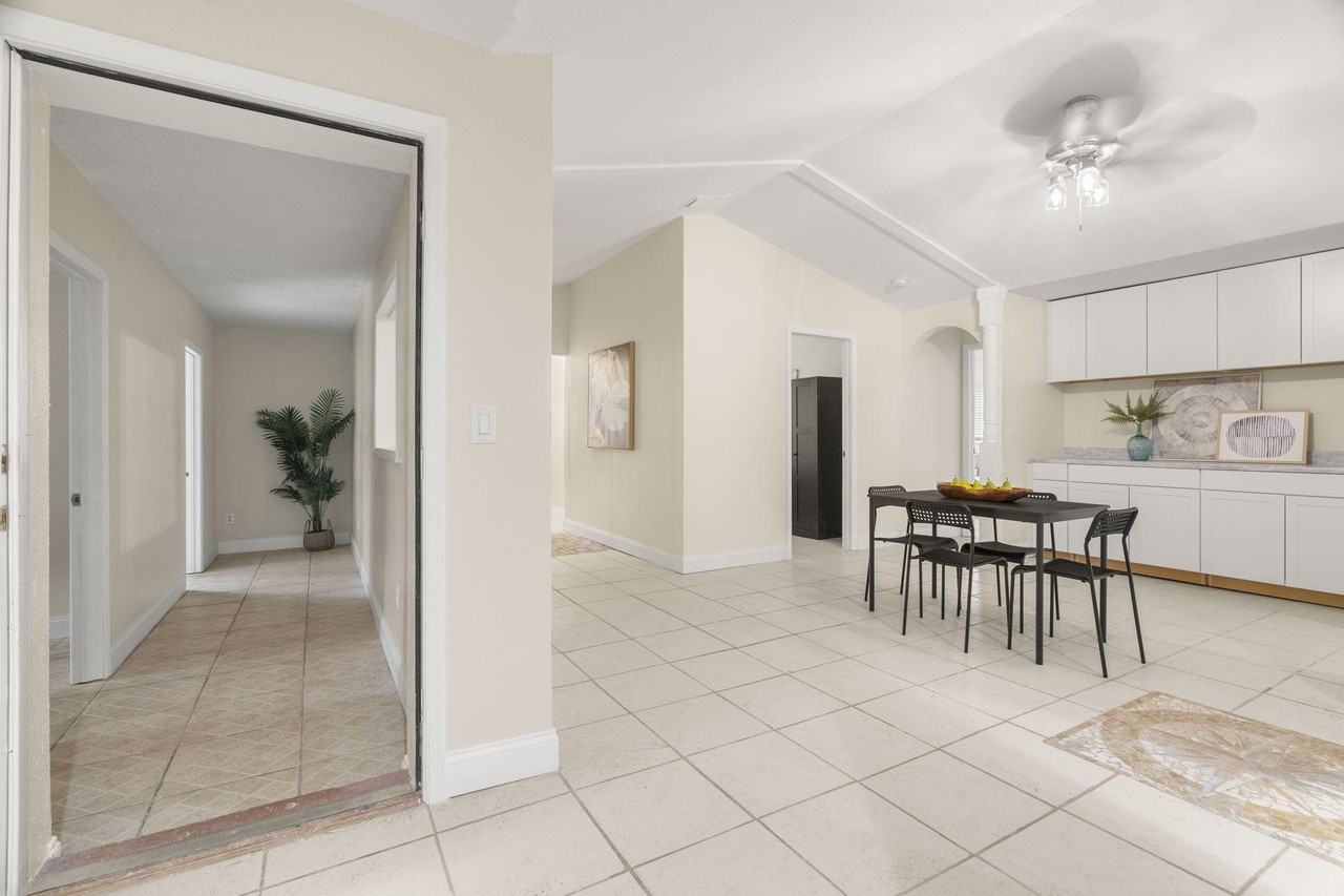 S Levis Ave - Photo 3 of 15