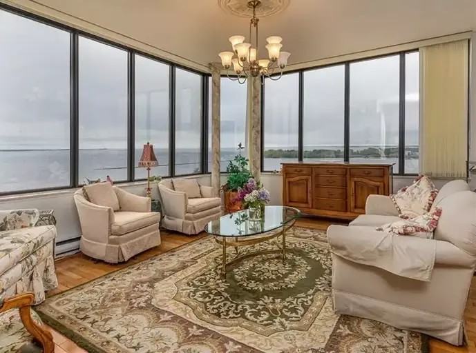 1000 King St W #1506 - Photo 2 of 12