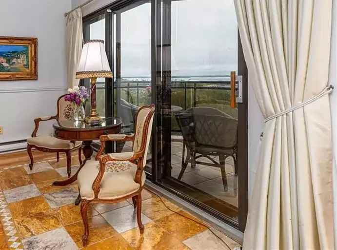 1000 King St W #1506 - Photo 3 of 12