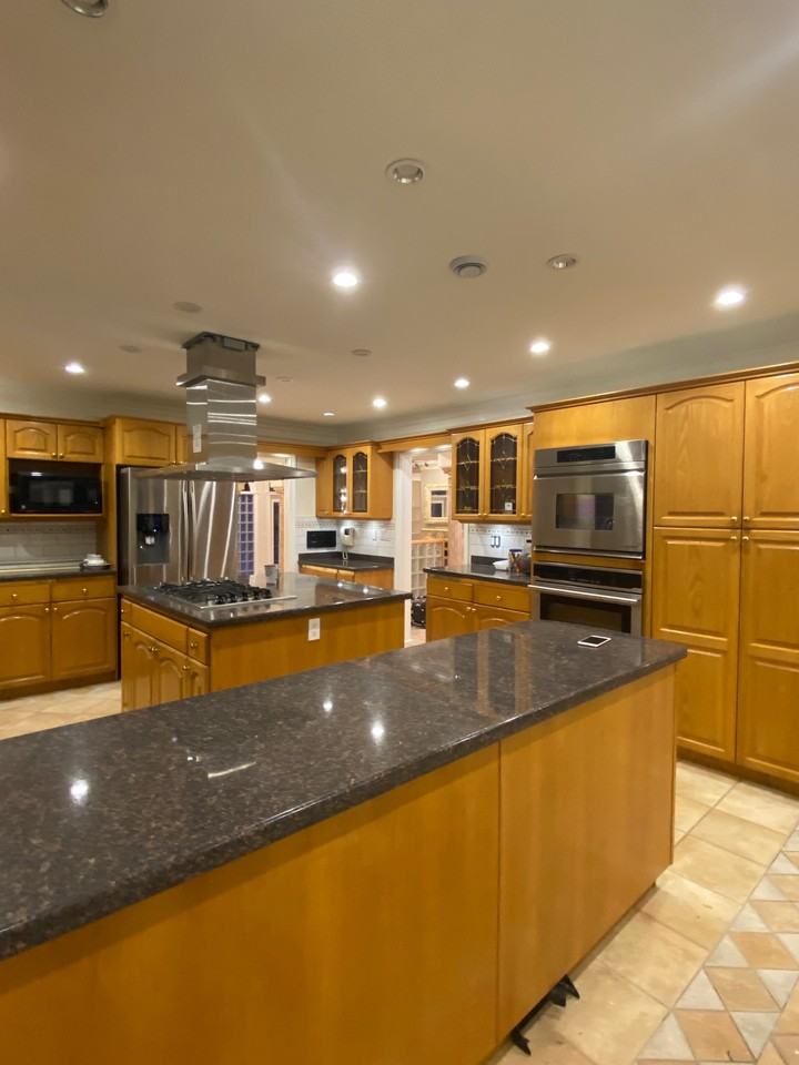 620 14th Street East - Photo 3 of 7