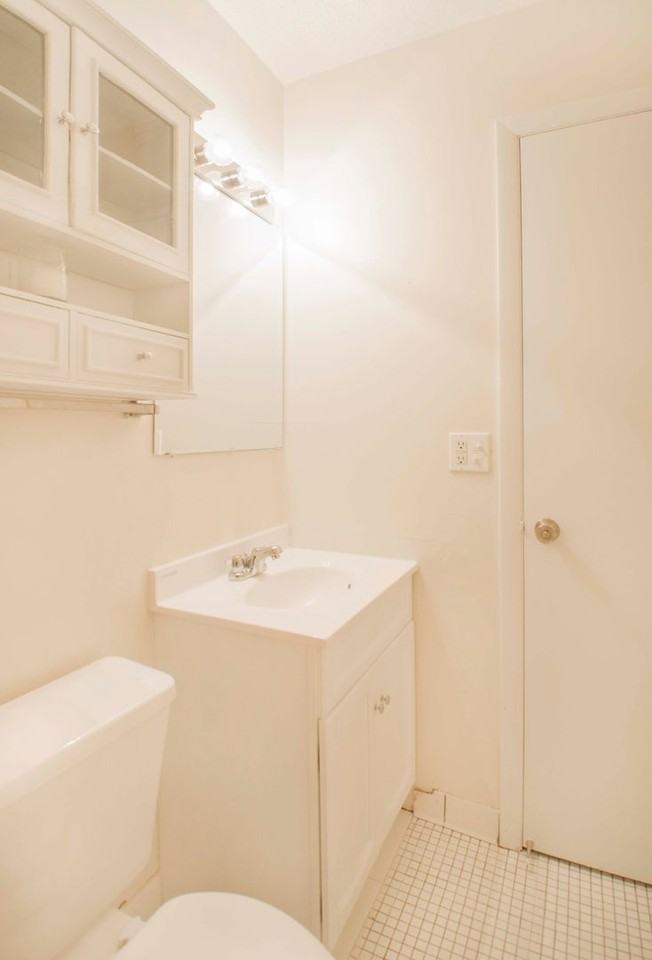 Bay Pointe Apartments - Photo 7 of 18
