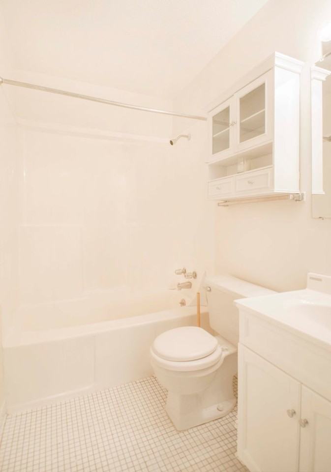Bay Pointe Apartments - Photo 5 of 18