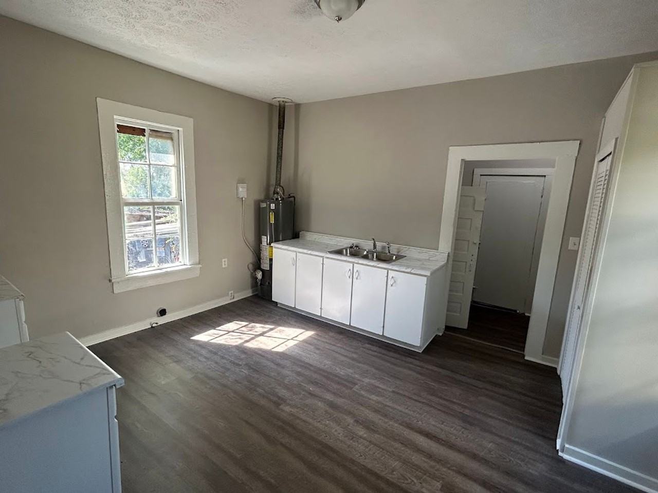 2509 1st Ave - Photo 5 of 6