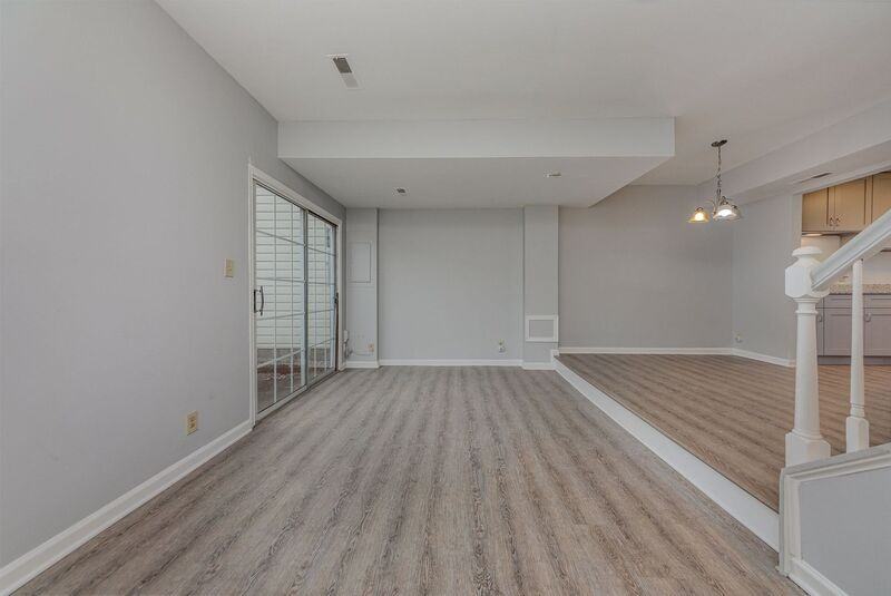 2211 Minnear St - Photo 2 of 19