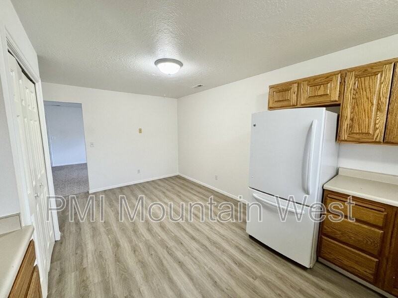 49 Sw B3 #B3 - Photo 6 of 17