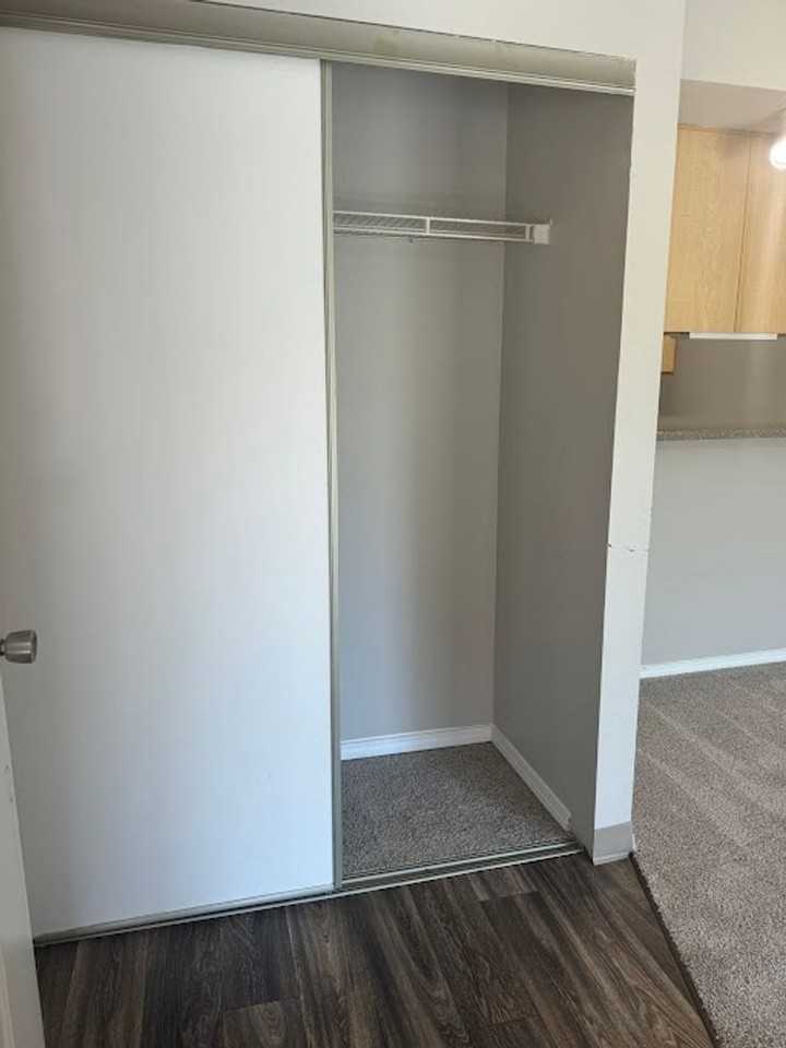 16924 Se Powell Blvd #28 - Photo 2 of 18