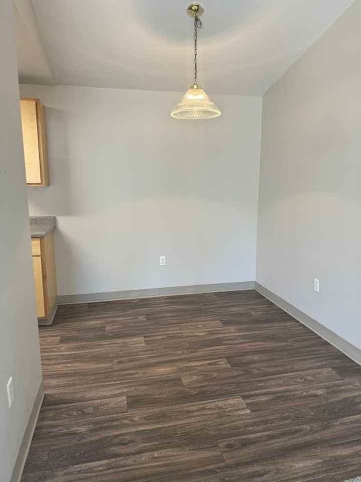16924 Se Powell Blvd #28 - Photo 6 of 18
