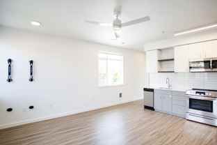 2320 N Vancouver Ave #303 - Photo 1 of 1