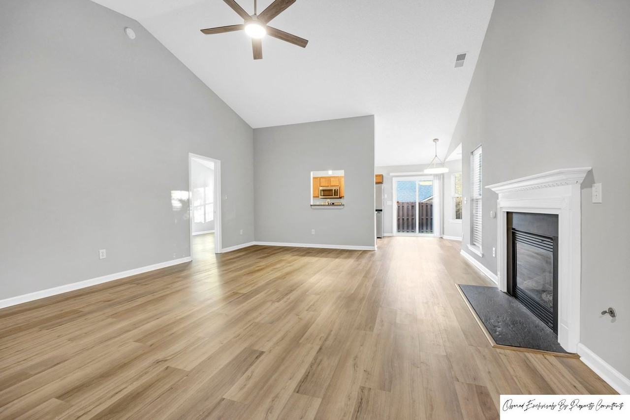 94 Currant Ln - Photo 5 of 26