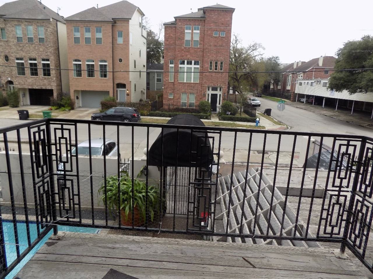 3910 McDuffie - Photo 2 of 24