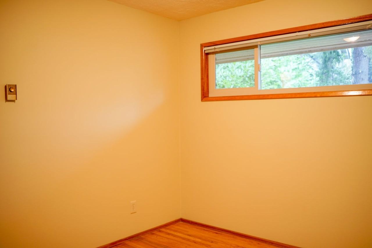 3821 Se 35th Pl - Photo 7 of 20