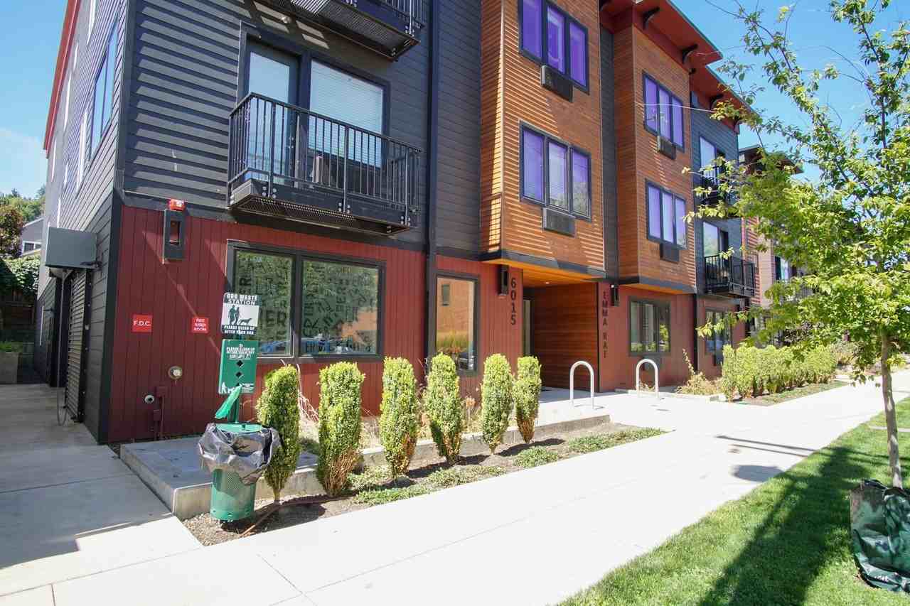 6015 S Virginia Ave #105