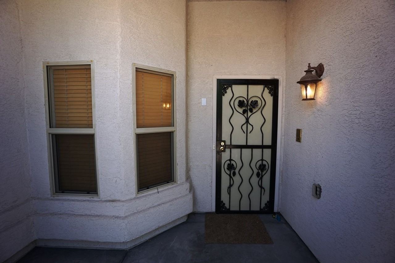 580 S Slate Mountain Dr - Photo 2 of 24