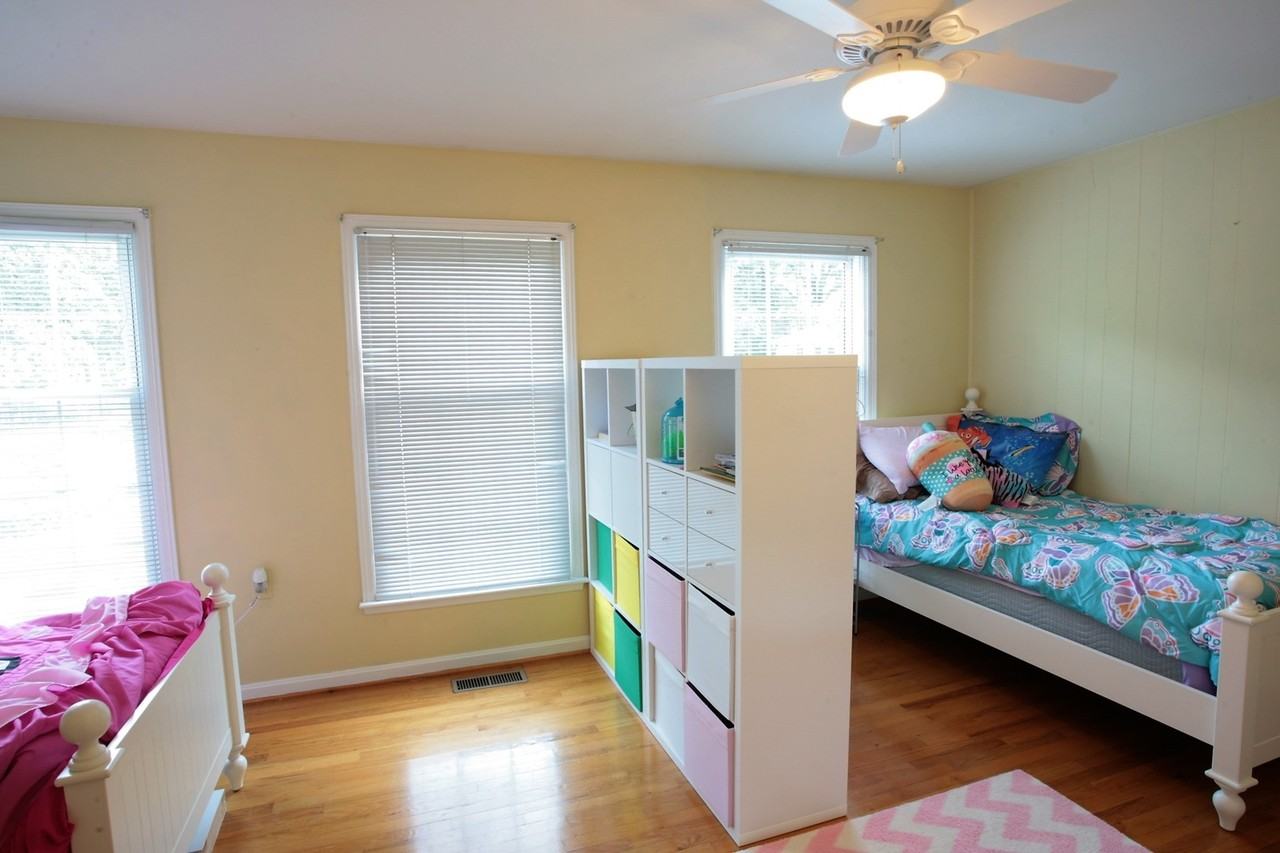 1724 Dana St - Photo 4 of 24