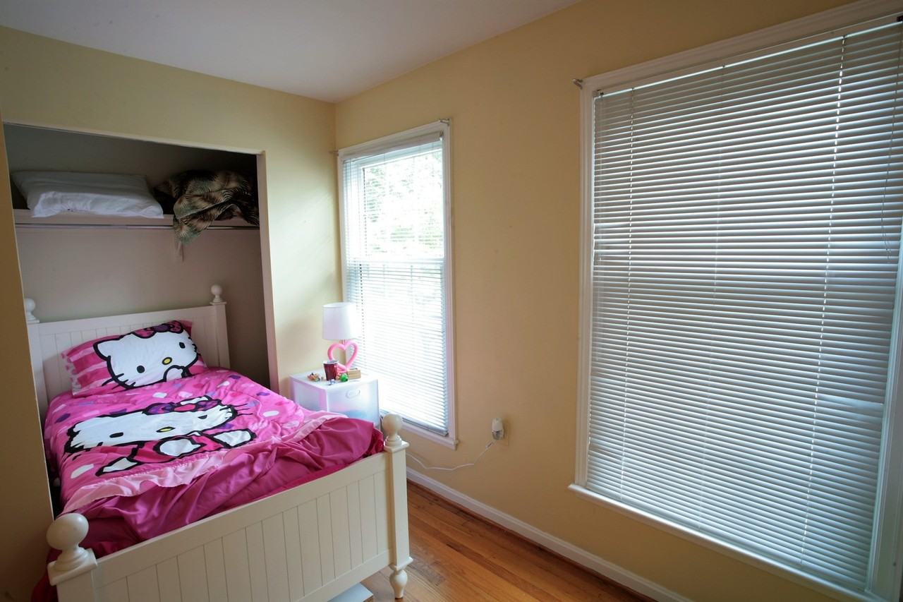 1724 Dana St - Photo 5 of 24
