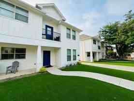 2725 Lubbock Ave - Photo 1 of 1