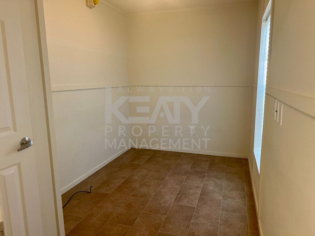 111 Anne St - Photo 7 of 7