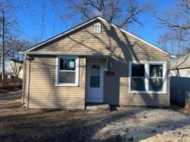 featured image of 3658 California St