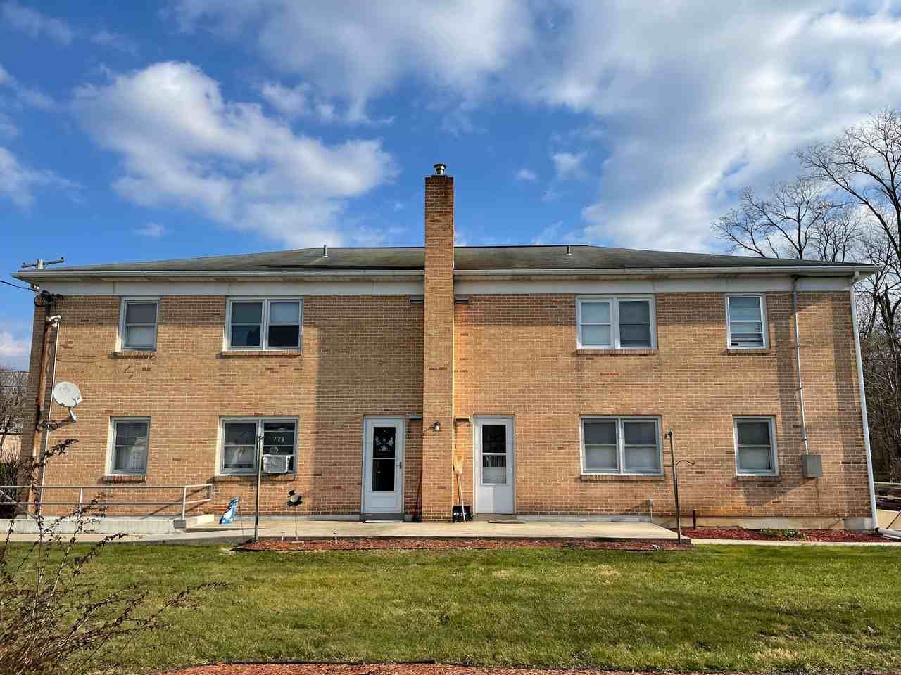 701 S 4th St. - Photo 2 of 2