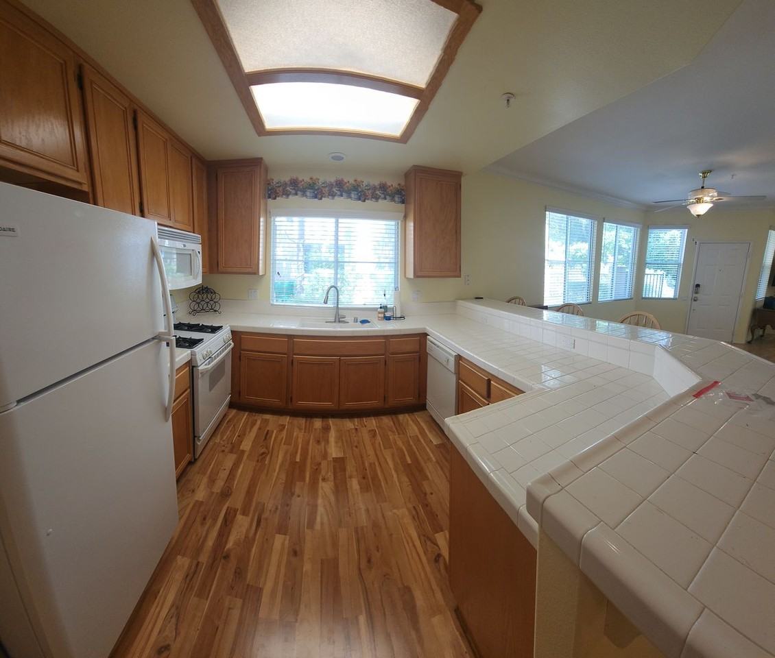 1205 Manzanita Way - Photo 5 of 27