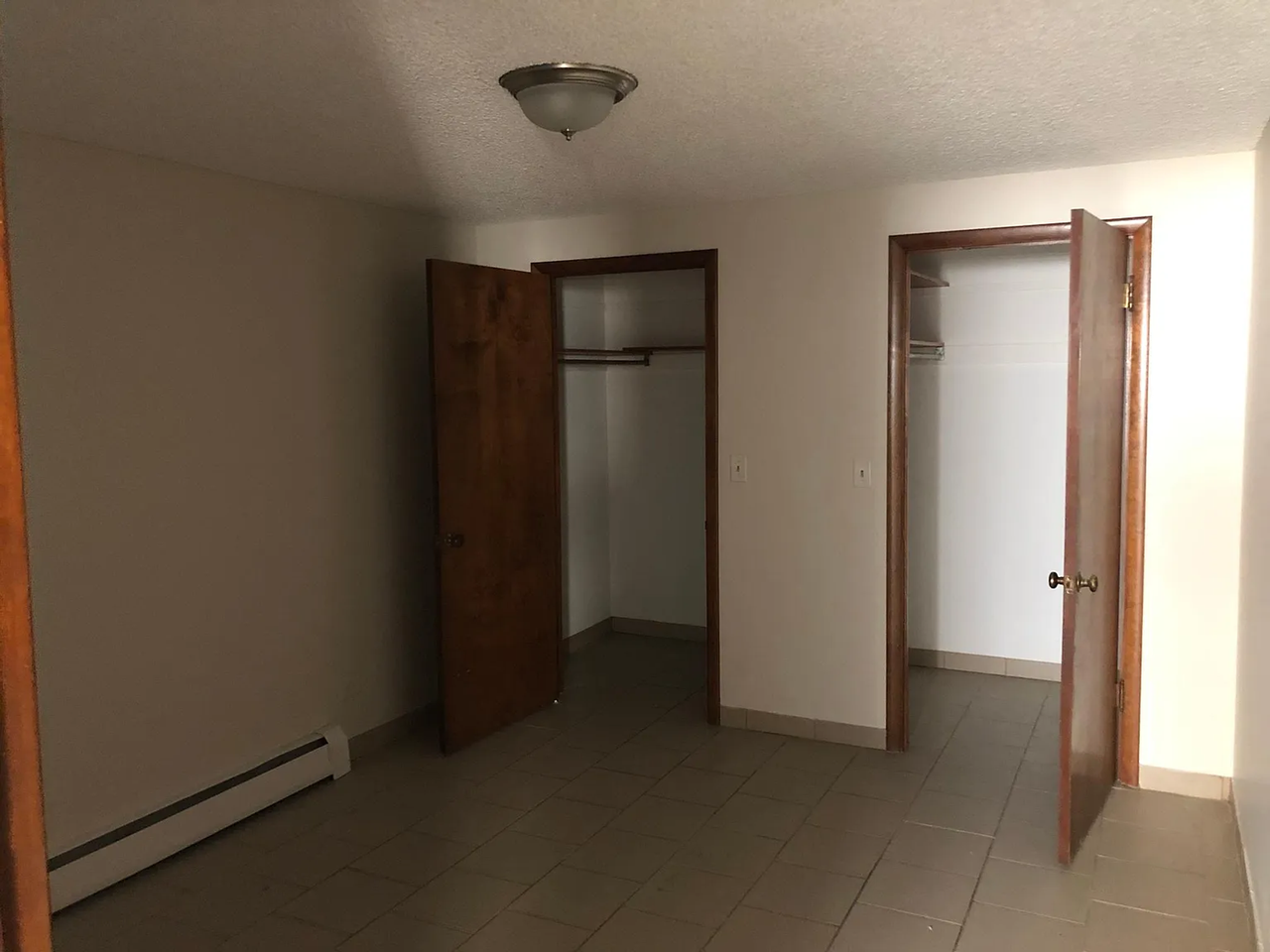 1596 Mark Avenue - Photo 5 of 10