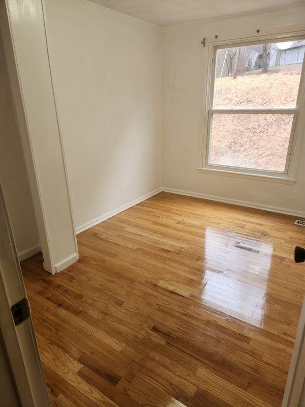 3296 Sunderland Dr - Photo 2 of 21