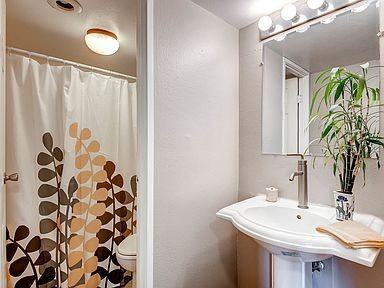 1433 North Williams Street - Photo 7 of 14