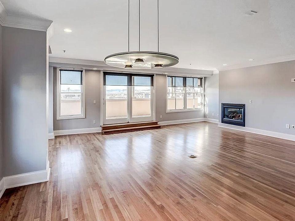 1560 Blake Street - Photo 2 of 15