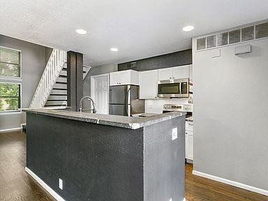 2 Acoma Street - Photo 7 of 16