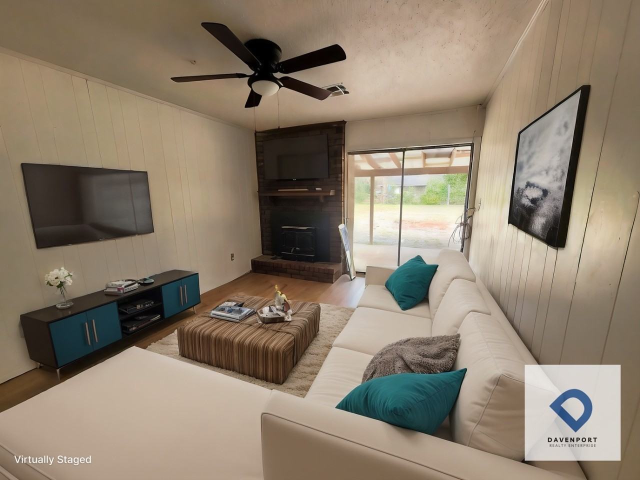 6205 Pinebrook Dr - Photo 2 of 14