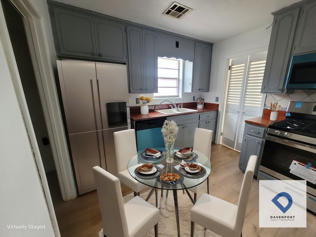 6205 Pinebrook Dr - Photo 4 of 14