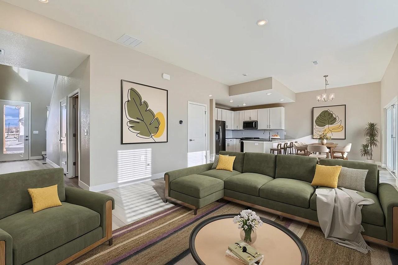 Barry Linn Townhomes - Photo 5 of 21