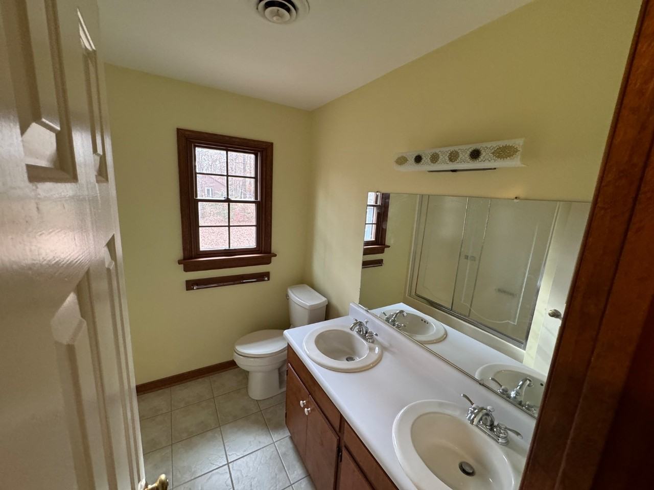 13903 Sterlings Bridge Rd - Photo 3 of 8