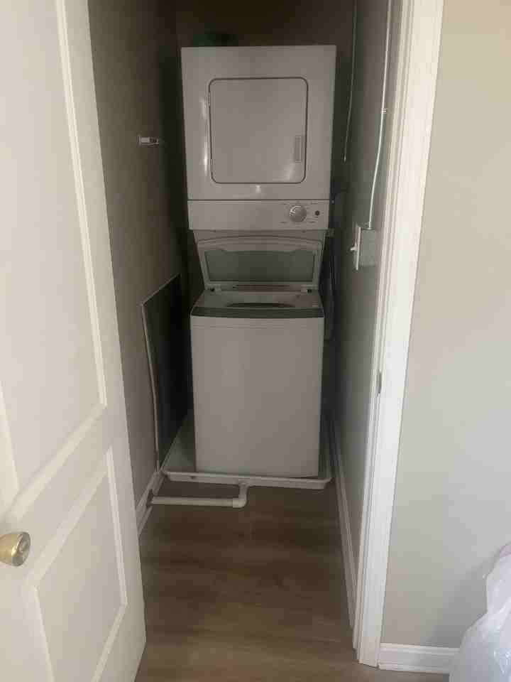 634 Sumner St #2 - Photo 2 of 8