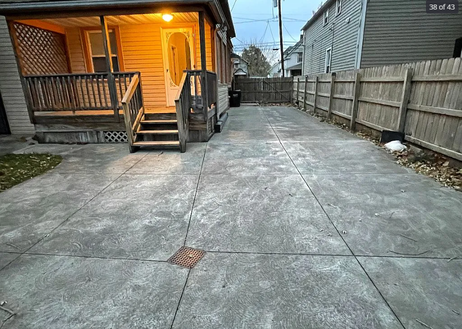 3994 E 55th St #NA - Photo 2 of 14