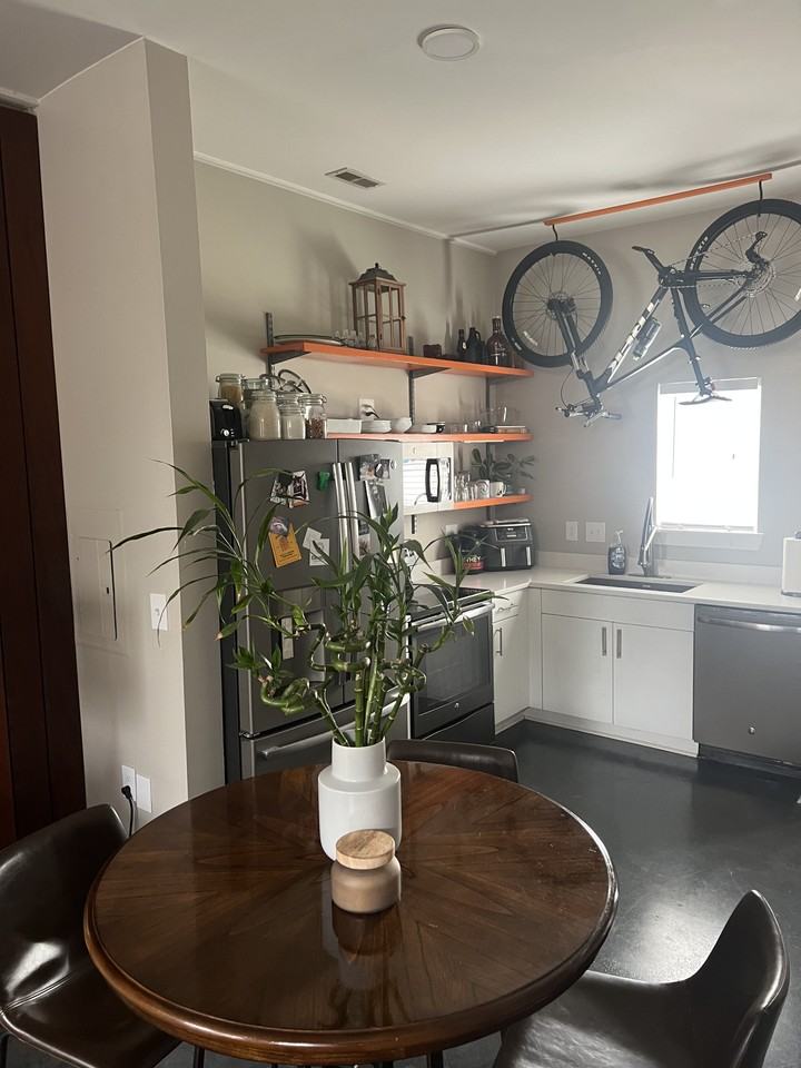 1216 N Caldwell St #1216 - Photo 2 of 22