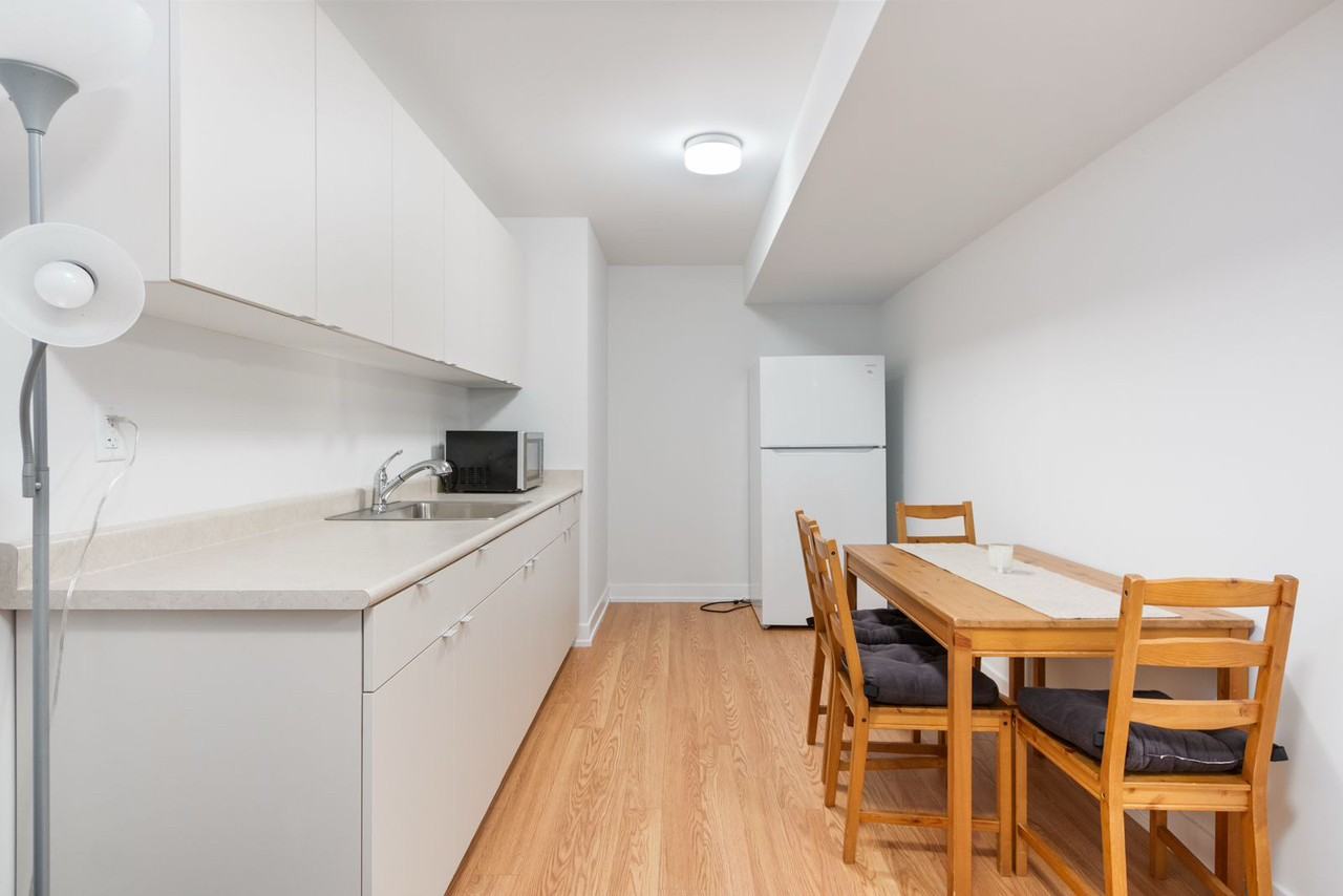 603 Riverlands Avenue - Photo 6 of 11